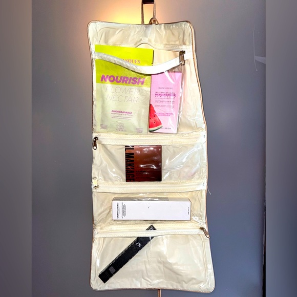 ALL NIB Large Makeup and Travel Bag Bundle 6 PIECES - Picture 2 of 10